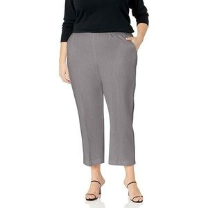 Alfred Dunner Women's Plus-Size Poly Proportioned Short Pant 18W grey